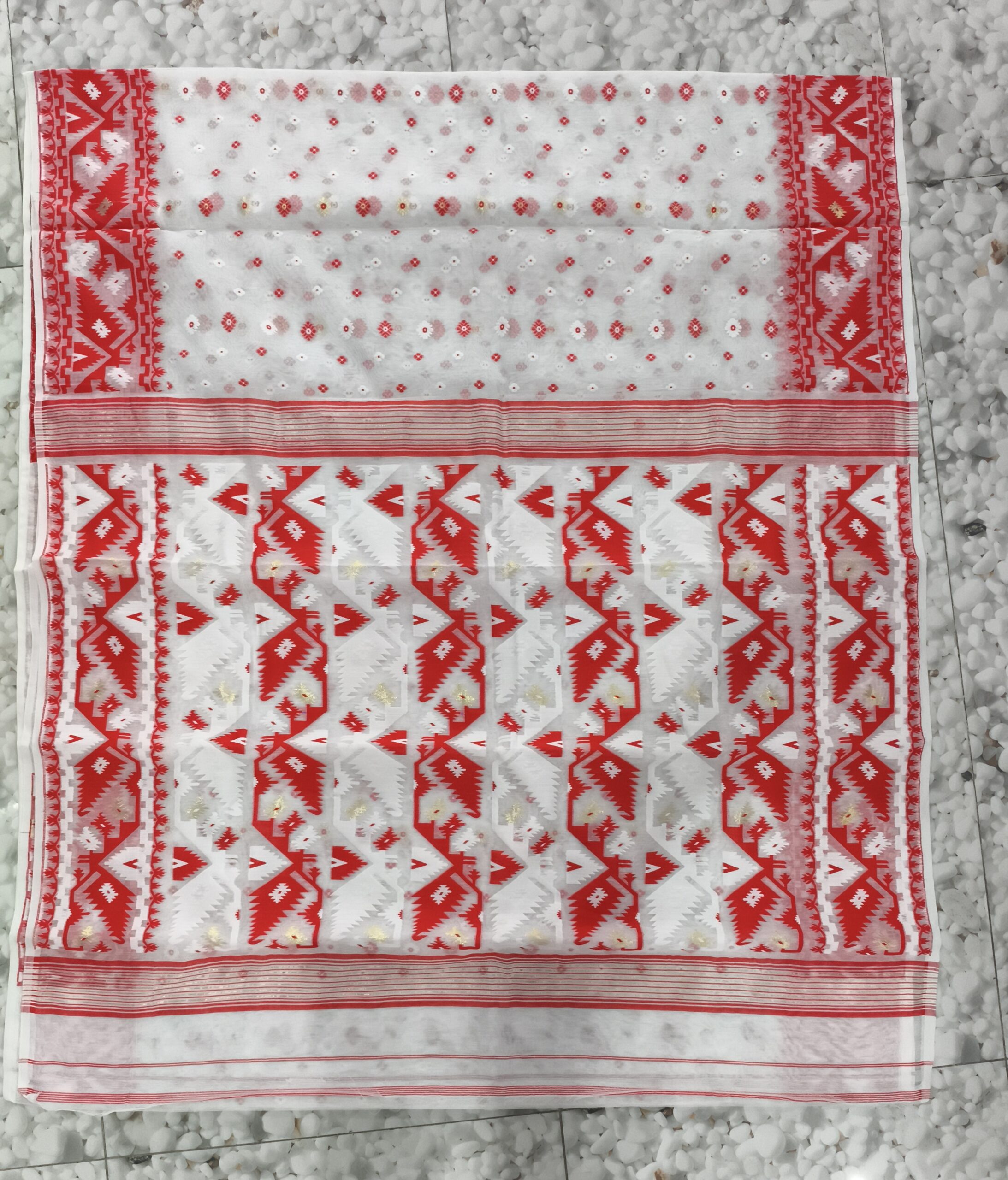 Soft Dhakai Jamdani - Image 3